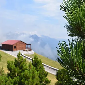 Buni I Bajraktarit Hostel